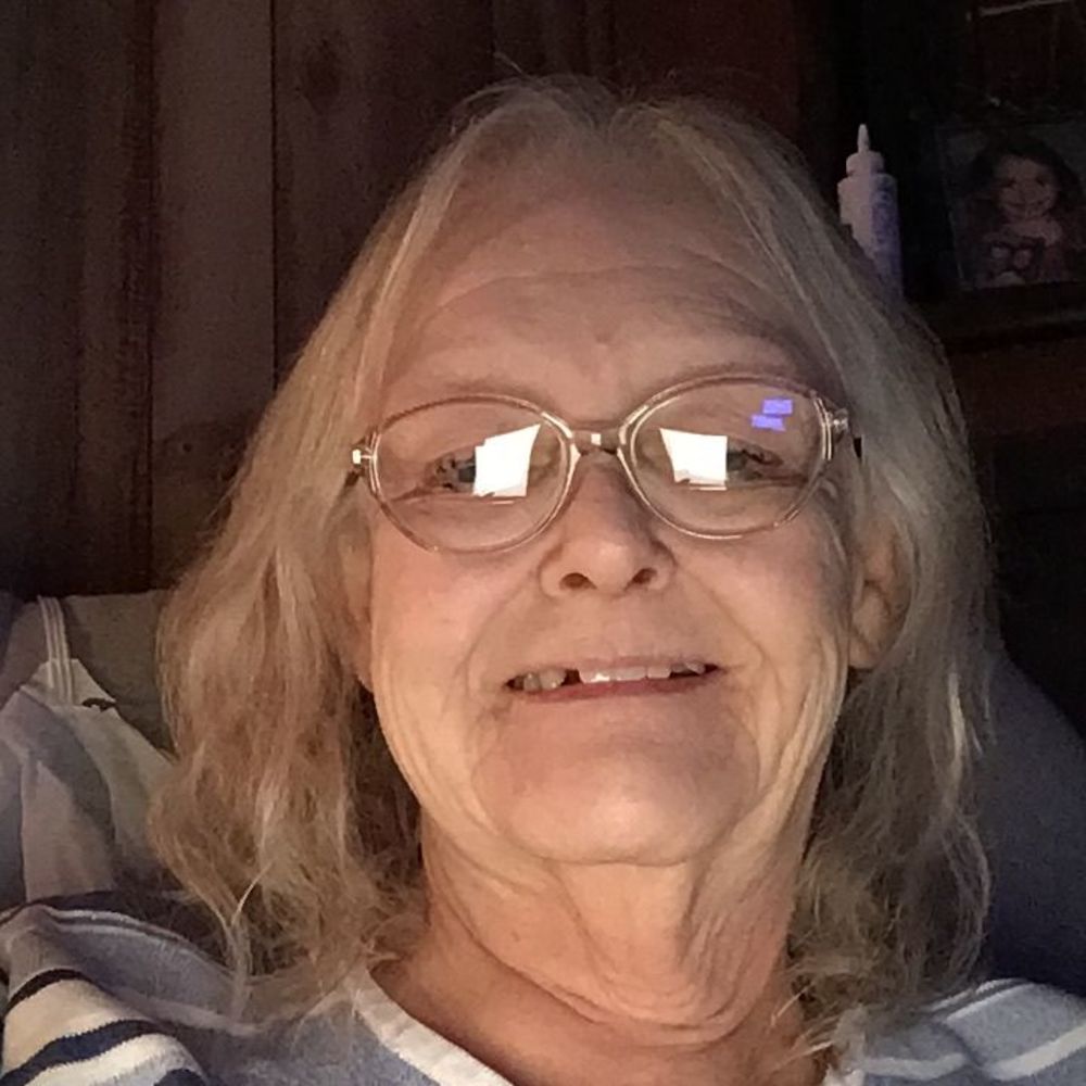 Meet your Posher, Joyce